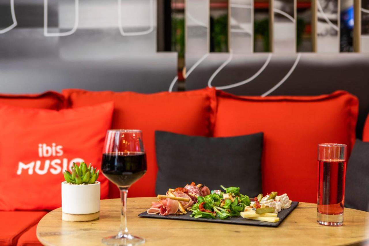 Ibis Douai Centre Hotel Екстериор снимка